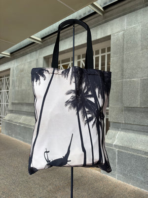 AT REST WU PENG SENG TOTE BAG (LIVING PICTURES)