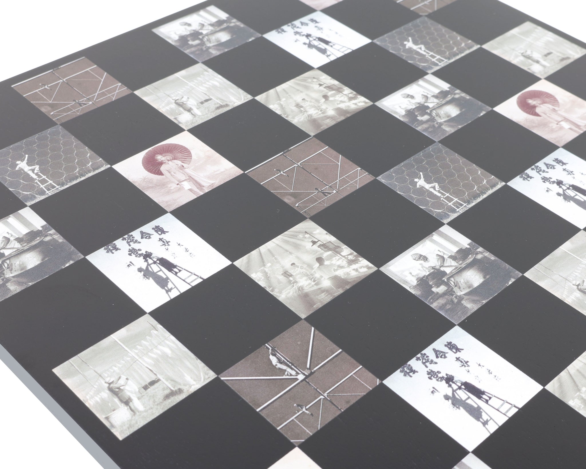 CHESSBOARD by MuseumMartket x Skyline Chess