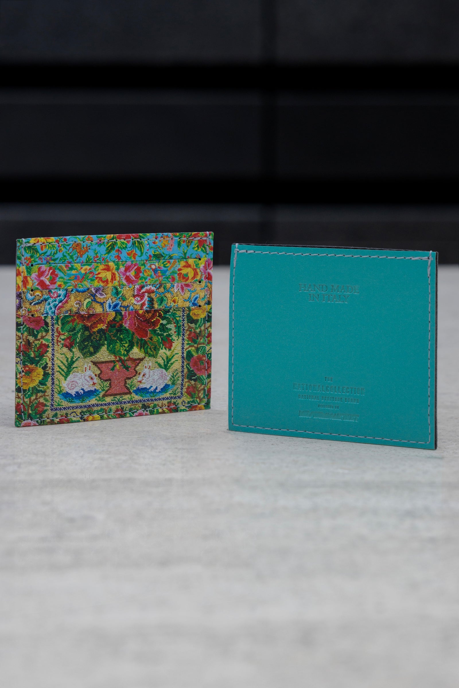 PERANAKAN ARTISTRY CARD HOLDER