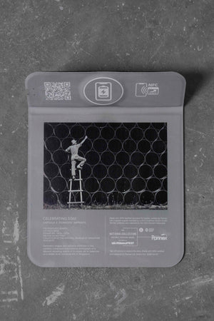 WIRELESS CHARGING PAD by MuseumMartket x Pannex
