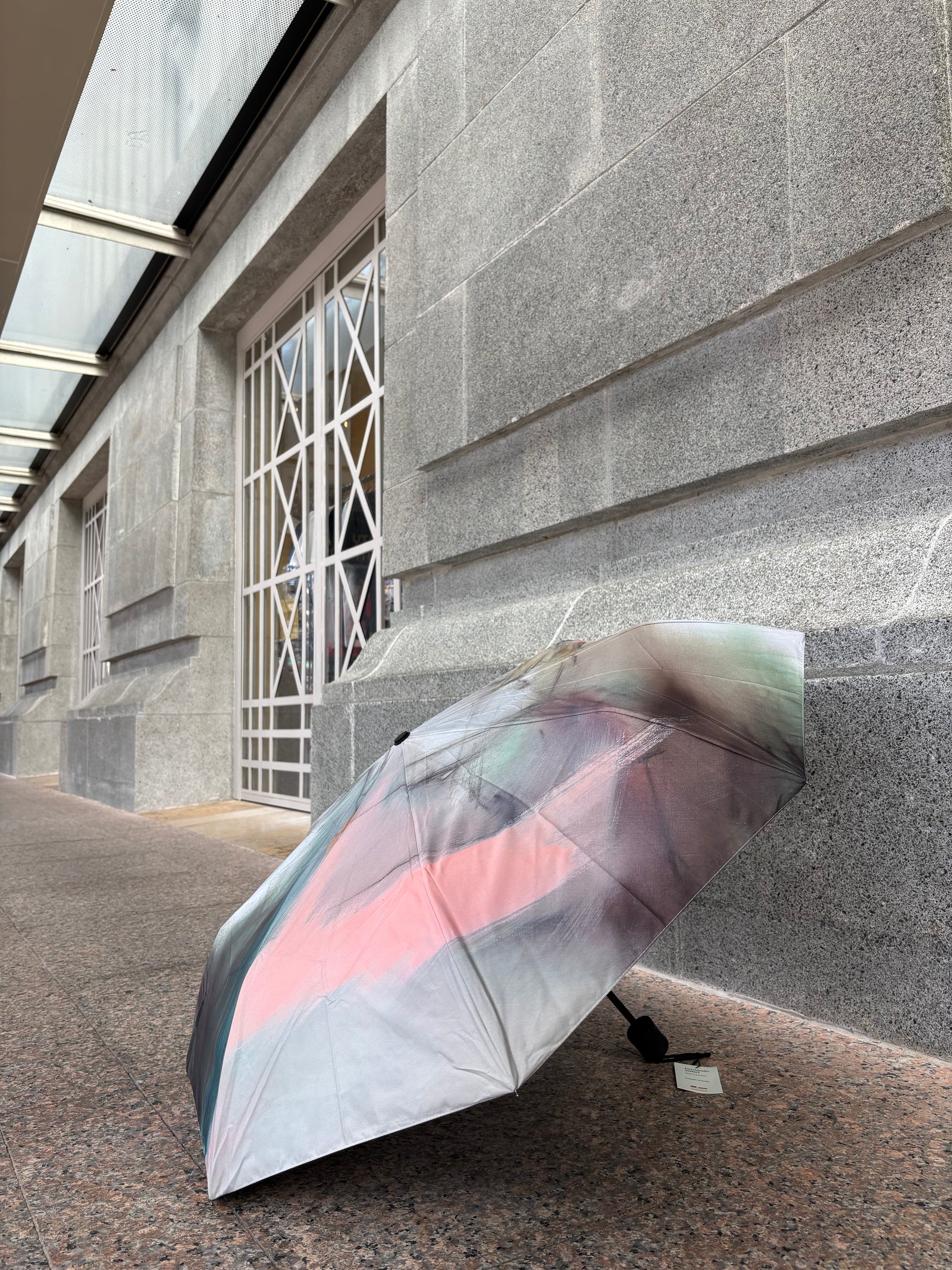 EL PATIO III *CALLE VIRGENES) 1980 UMBRELLA