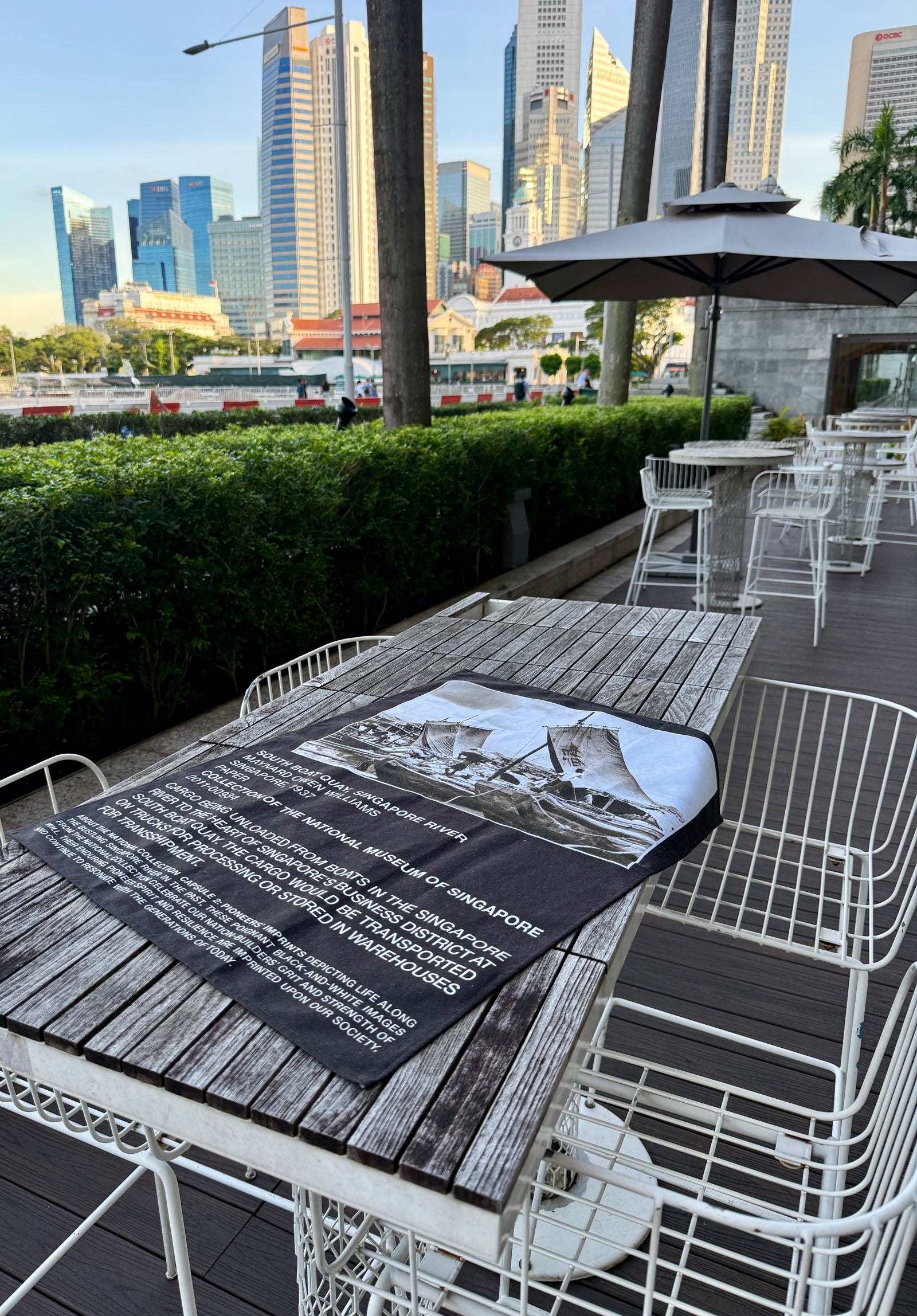 SOUTH BOAT QUAY COTTON TEA TOWEL