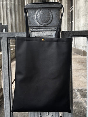 Degas Tote Visit to a Museum