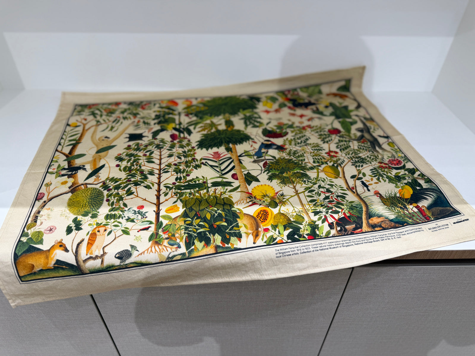 KALEIDOSCOPIC NATURE 100% COTTON TEA TOWEL