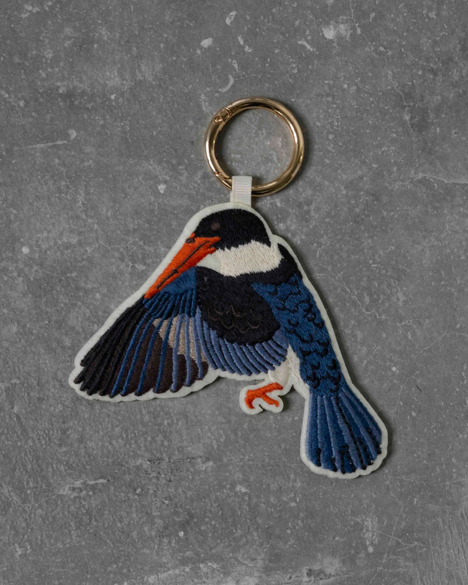 EMBROIDERED KEY RING by MuseumMartket x Global Affairs (Kingfisher)