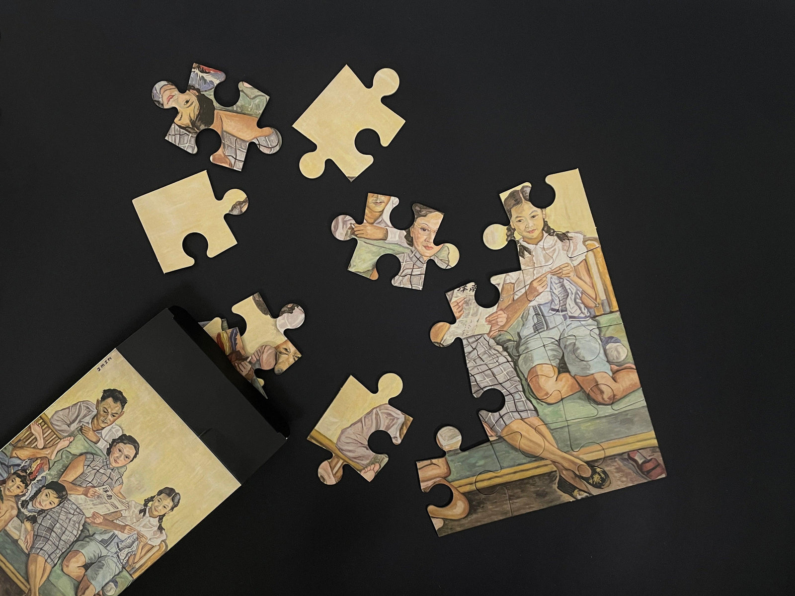 GEORGETTE CHEN FAMILY PORTRAIT JIGSAW PUZZLE - ABRY Global